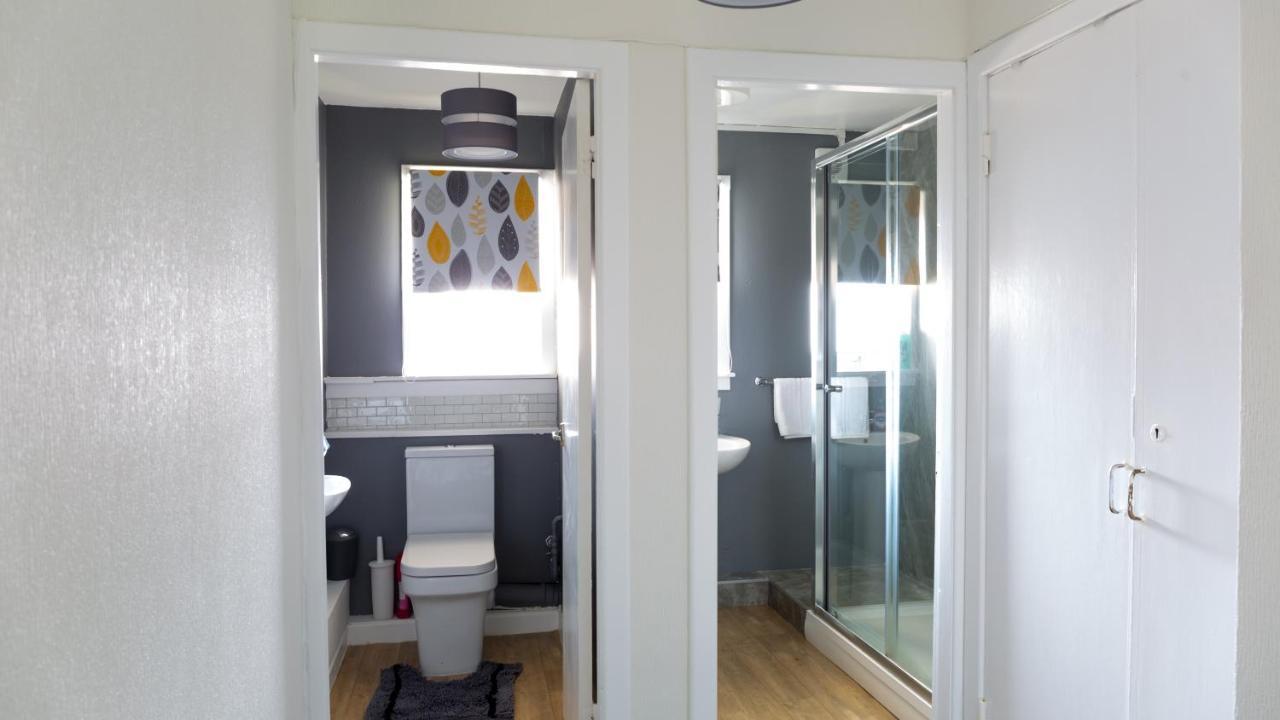 Loch & Hill View Apartment Fort William Extérieur photo